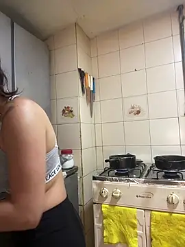 Snapshot of Andi9_ chatting on January 2025 08:11:02 PM Andi9 online show from January 2025 08:11:02 PM