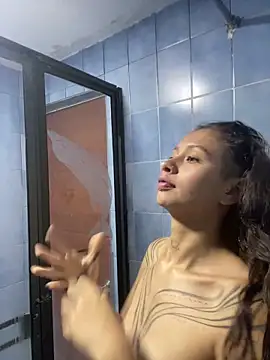 Snapshot of Andi9_ chatting on February 2025 11:58:02 PM Andi9 online show from February 2025 11:58:02 PM