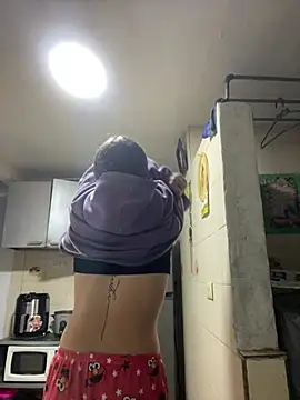 Snapshot of Andi9_ chatting on February 2025 02:08:02 AM Andi9 online show from February 2025 02:08:02 AM