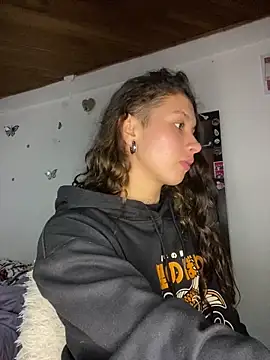 Snapshot of Andi9_ chatting on March 2025 02:05:02 AM Andi9 online show from March 2025 02:05:02 AM