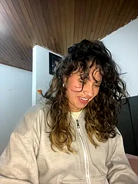 Snapshot of Andi9_ chatting on October 2025 03:18:02 AM Andi9 online show from October 2025 03:18:02 AM