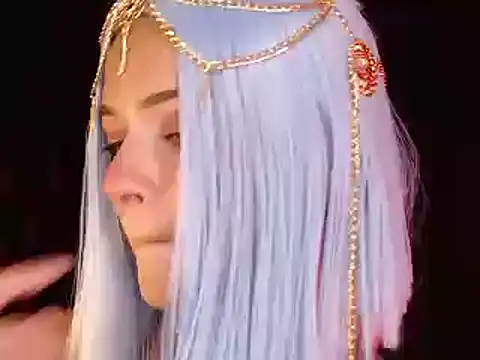 Annyjhonson online show from March 2025 03:45:01 AM