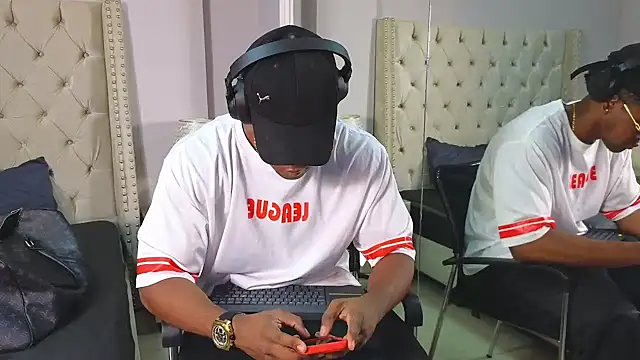 AdonisKnight online show from January 2025 07:46:01 PM