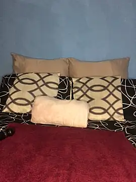 NunuBerry16 online show from January 2025 06:45:02 PM