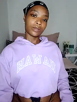 NunuBerry16 online show from October 2025 11:27:02 AM