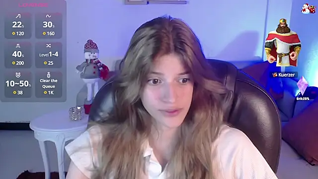 Snapshot of Nora_Vennucci chatting on December 2024 10:32:02 PM Nora Vennucci online show from December 2024 10:32:02 PM