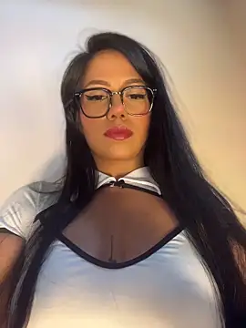 Snapshot of shaylin_brooke1 chatting on May 2026 09:53:01 PM shaylin brooke1 online show from May 2026 09:53:01 PM