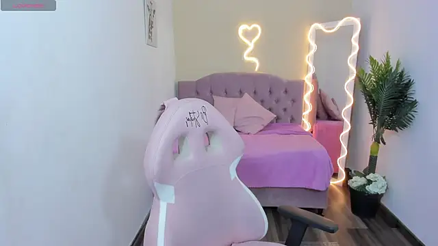 kendra tay online show from February 2025 03:11:02 AM