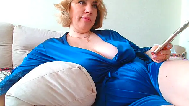 Brionia online show from February 2025 10:49:02 AM