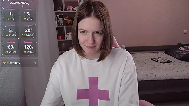 CassieJuice69 online show from November 2025 04:29:02 PM