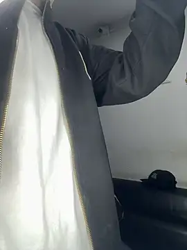 Snapshot of Daddyrich_632 chatting on February 2026 07:57:02 AM Daddyrich 632 online show from February 2026 07:57:02 AM