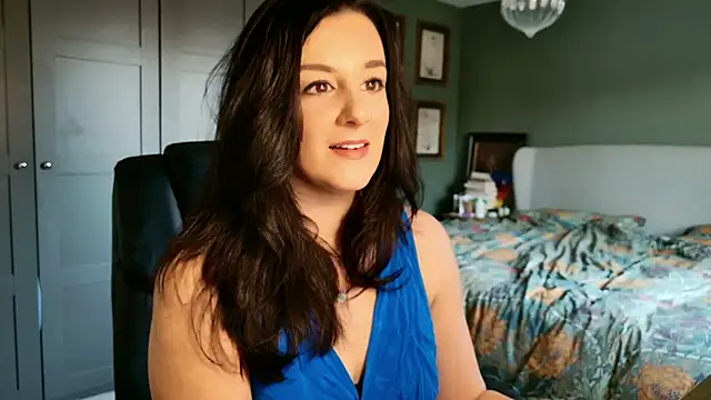 flatwhite0 online show from February 2026 10:03:02 AM