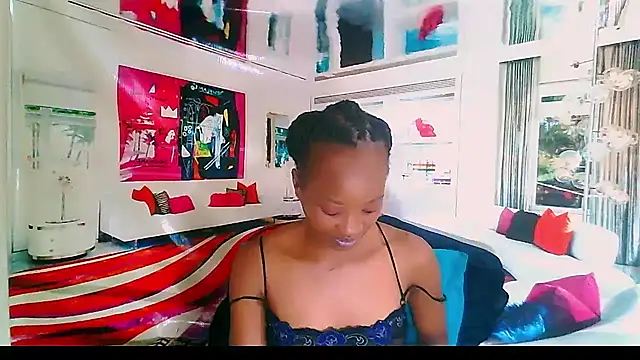 Snapshot of EbonyCreamy69 chatting on December 2024 12:30:01 AM EbonyCreamy69 online show from December 2024 12:30:01 AM