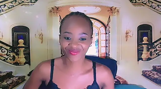 Snapshot of EbonyCreamy69 chatting on January 2025 09:11:02 PM EbonyCreamy69 online show from January 2025 09:11:02 PM