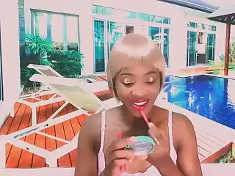 Snapshot of EbonyCreamy69 chatting on February 2025 06:19:02 PM EbonyCreamy69 online show from February 2025 06:19:02 PM