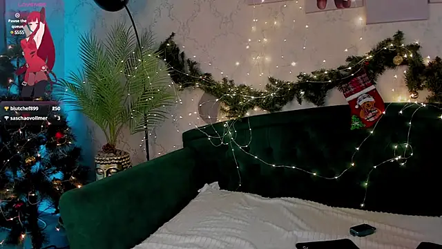 Snapshot of Jessie_Roy chatting on December 2024 03:00:02 AM Jessie Roy online show from December 2024 03:00:02 AM