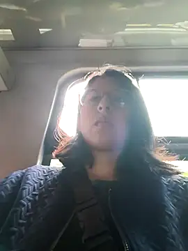 Snapshot of MirandaSingle chatting on July 2026 02:52:02 PM MirandaSingle online show from July 2026 02:52:02 PM