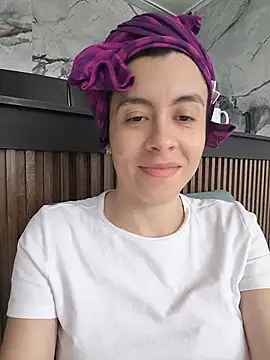 Snapshot of JaneLondon chatting on May 2026 02:25:01 PM JaneLondon online show from May 2026 02:25:01 PM