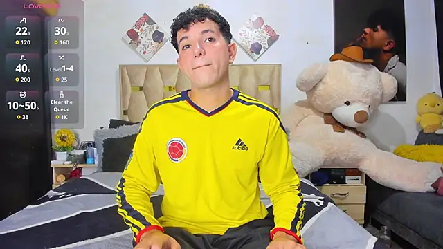 Snapshot of patrick_sanzz chatting on December 2025 11:01:02 PM patrick sanzz online show from December 2025 11:01:02 PM