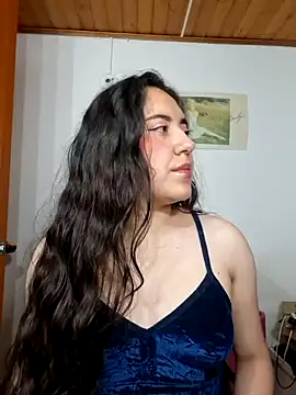 Emi chik online show from April 2026 10:55:01 AM