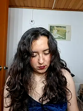 Emi chik online show from July 2026 06:40:01 AM