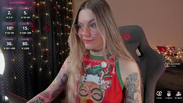 Marta May  online show from December 2025 12:01:01 PM