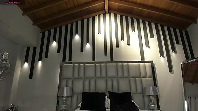 KatieNolan 1 online show from November 2025 08:07:01 PM