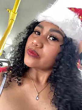 Snapshot of Sophie_Smith69 chatting on December 2024 08:14:02 PM Sophie Smith69 online show from December 2024 08:14:02 PM