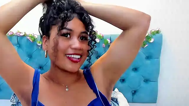 Snapshot of Sophie_Smith69 chatting on January 2025 04:11:02 PM Sophie Smith69 online show from January 2025 04:11:02 PM