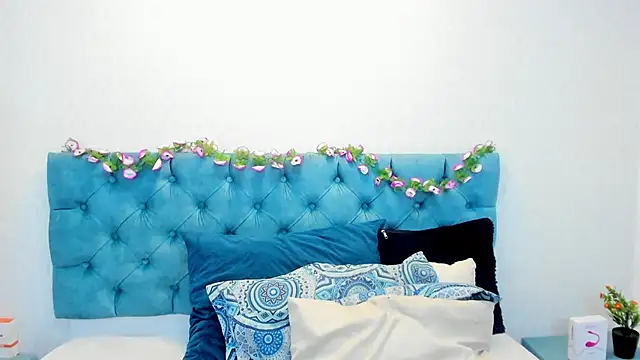 Snapshot of Sophie_Smith69 chatting on January 2025 06:26:01 PM Sophie Smith69 online show from January 2025 06:26:01 PM