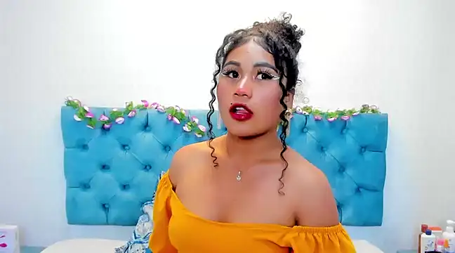 Snapshot of Sophie_Smith69 chatting on January 2025 05:06:01 PM Sophie Smith69 online show from January 2025 05:06:01 PM