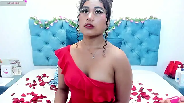 Snapshot of Sophie_Smith69 chatting on February 2025 02:02:01 PM Sophie Smith69 online show from February 2025 02:02:01 PM