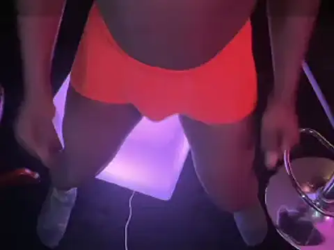 Snapshot of Pressure69mee chatting on February 2025 10:00:02 PM Pressure69mee online show from February 2025 10:00:02 PM