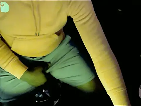 Snapshot of Pressure69mee chatting on February 2025 11:57:01 PM Pressure69mee online show from February 2025 11:57:01 PM