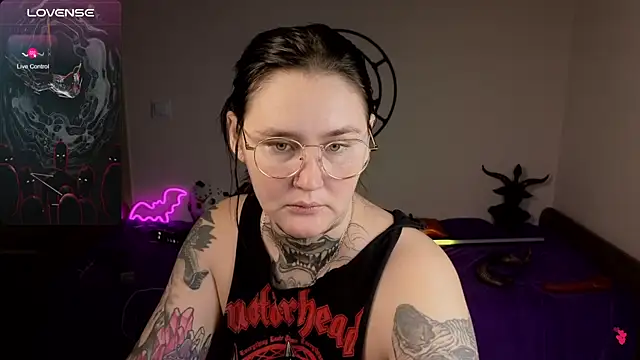 Emmybrightj  online show from December 2025 01:55:01 AM