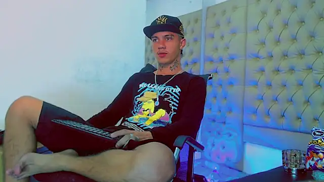 HannibalLester online show from February 2025 05:48:01 PM