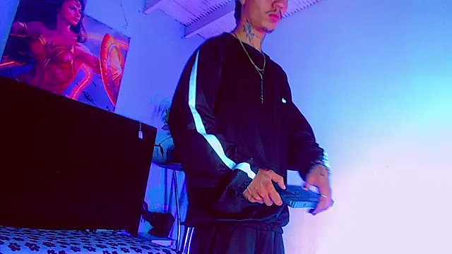 Snapshot of HannibalLester chatting on November 2025 04:10:02 AM HannibalLester online show from November 2025 04:10:02 AM