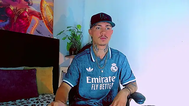 Snapshot of HannibalLester chatting on November 2025 05:51:01 AM HannibalLester online show from November 2025 05:51:01 AM