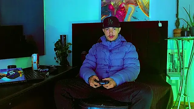 Snapshot of HannibalLester chatting on January 2026 04:28:01 AM HannibalLester online show from January 2026 04:28:01 AM