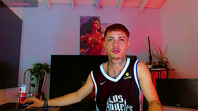 Snapshot of HannibalLester chatting on February 2026 03:56:01 AM HannibalLester online show from February 2026 03:56:01 AM