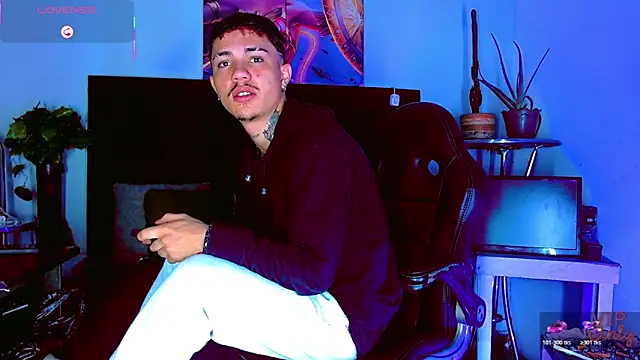 Snapshot of HannibalLester chatting on February 2026 05:23:01 AM HannibalLester online show from February 2026 05:23:01 AM