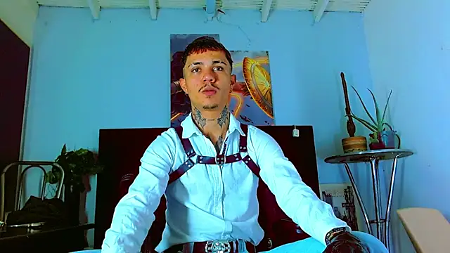 Snapshot of HannibalLester chatting on February 2026 05:44:02 AM HannibalLester online show from February 2026 05:44:02 AM