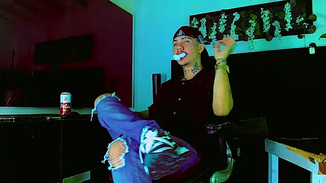 Snapshot of HannibalLester chatting on March 2026 03:45:02 AM HannibalLester online show from March 2026 03:45:02 AM