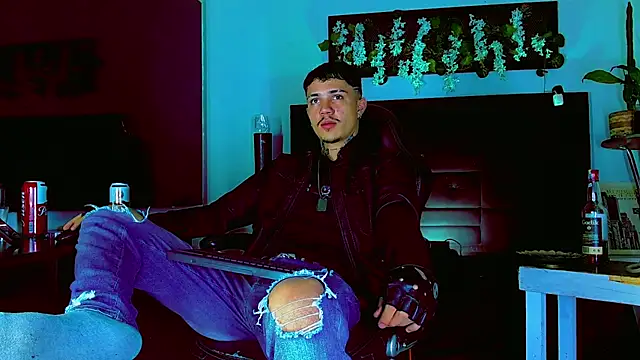 Snapshot of HannibalLester chatting on March 2026 08:26:33 AM HannibalLester online show from March 2026 08:26:33 AM