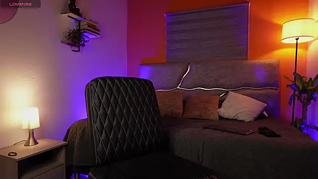 maximusclark1 online show from June 2026 04:28:01 AM