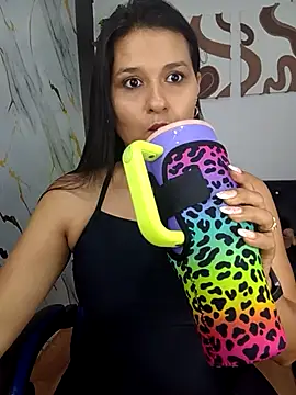 elena jonees online show from April 2026 08:48:02 PM