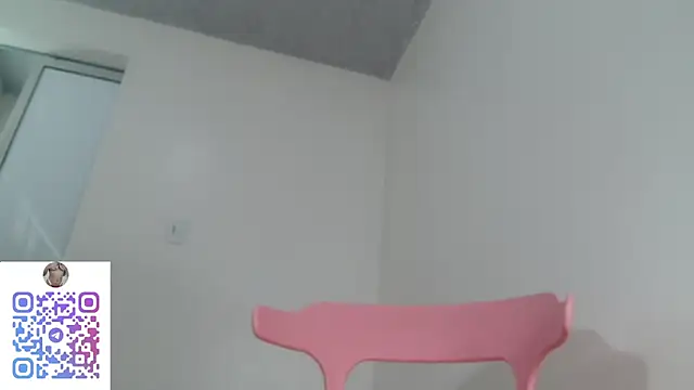 Full Fist online show from February 2026 02:03:02 PM