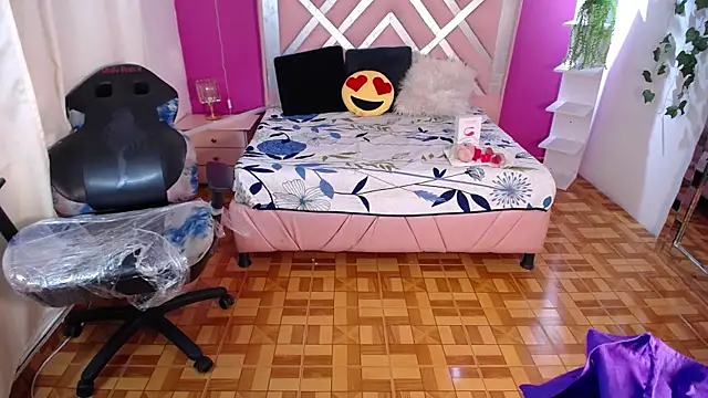 Snapshot of Naiara_Sex_ chatting on January 2025 02:00:02 PM Naiara Sex online show from January 2025 02:00:02 PM