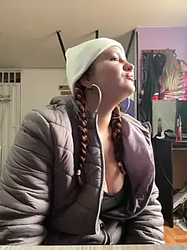 Snapshot of Naiara_Sex_ chatting on February 2025 05:24:01 PM Naiara Sex online show from February 2025 05:24:01 PM