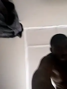 Snapshot of zipeqengeshe21 chatting on January 2025 02:25:01 PM zipeqengeshe21 online show from January 2025 02:25:01 PM